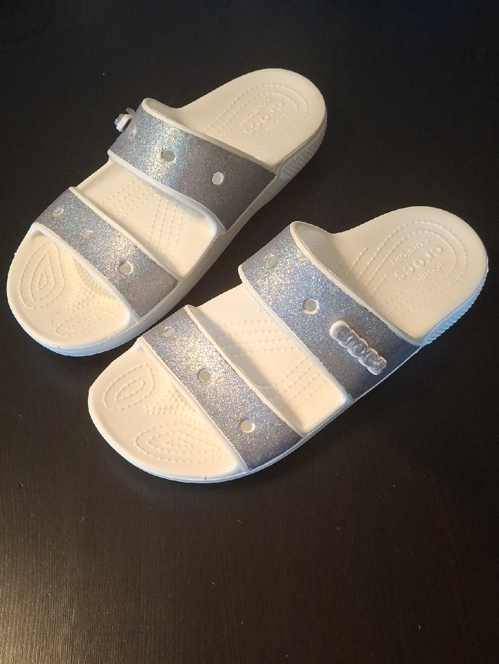 CROCS Classic Glitter II Sandal White Silver Sparkle Slides Women's 8 Men's 6